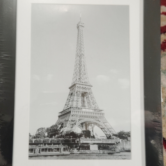 Eiffel Tower Black and White Wall Art - Picture 1 of 2